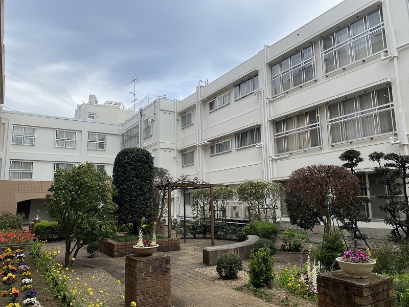 学校